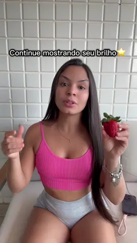 Continue sendo essa pessoa maravilhosa e cheia de brilho ⭐️ 