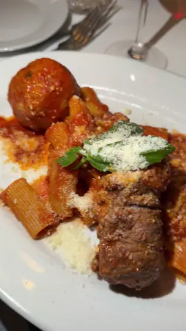 Bocelli’s Famous Meatballs 🔥 Perfectly seasoned. Slowly simmered. Absolutely unforgettable.      #fyp #food #meatballs #cooking #sundaydinner 