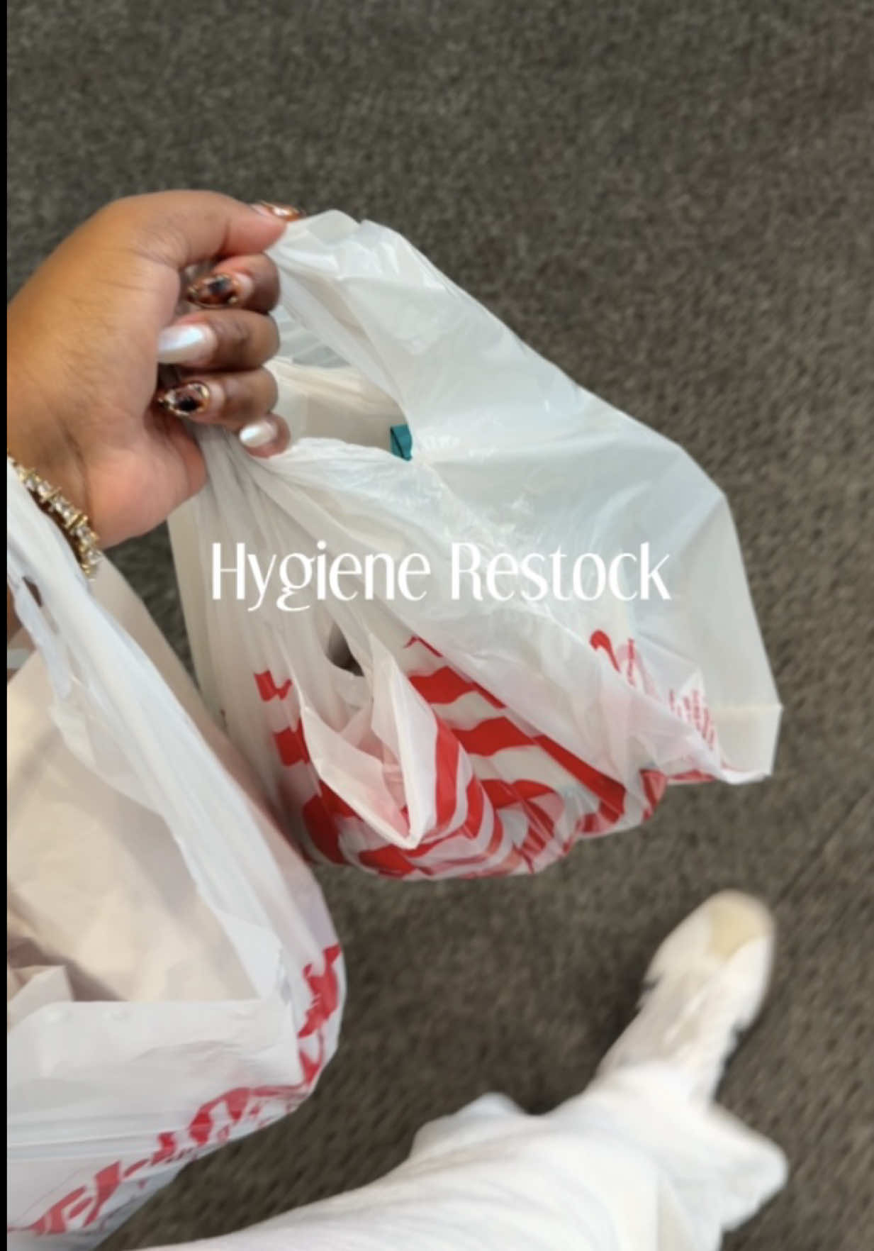 Let’s do a little hygiene restock 🫧🤍✨ Will she stay on budget ? 😭😂  #hygiene #restock #SelfCare #products #luxury 