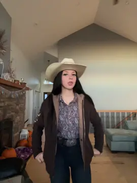 auction ready😋 @D Bethge #outfitinspo 