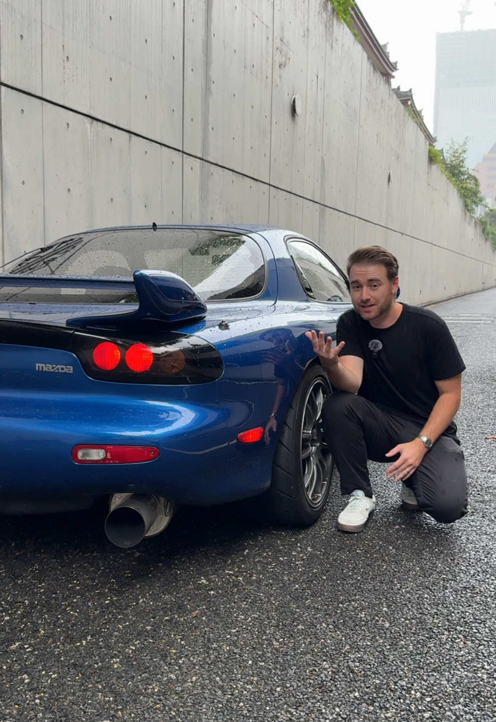 I rented an FD RX-7 in Japan and took it to the most famous car meet in the world! And here’s what it’s like to drive a JDM legend through the streets of Tokyo 🇯🇵 In this video we also drive through the famous Shibuya Crossing and see all of the amazing cars at the legendary Daikoku Parking Area car meet. I rented this FD through @OnlyJDM Car Rental  - highly recommended!  ##tiktokautocampaign##tiktokdrivingcontest##cars##automotive##mazda##rx7##mazdarx7##fd##fdrx7##jdm##carmeet##daikoku##daikokupa