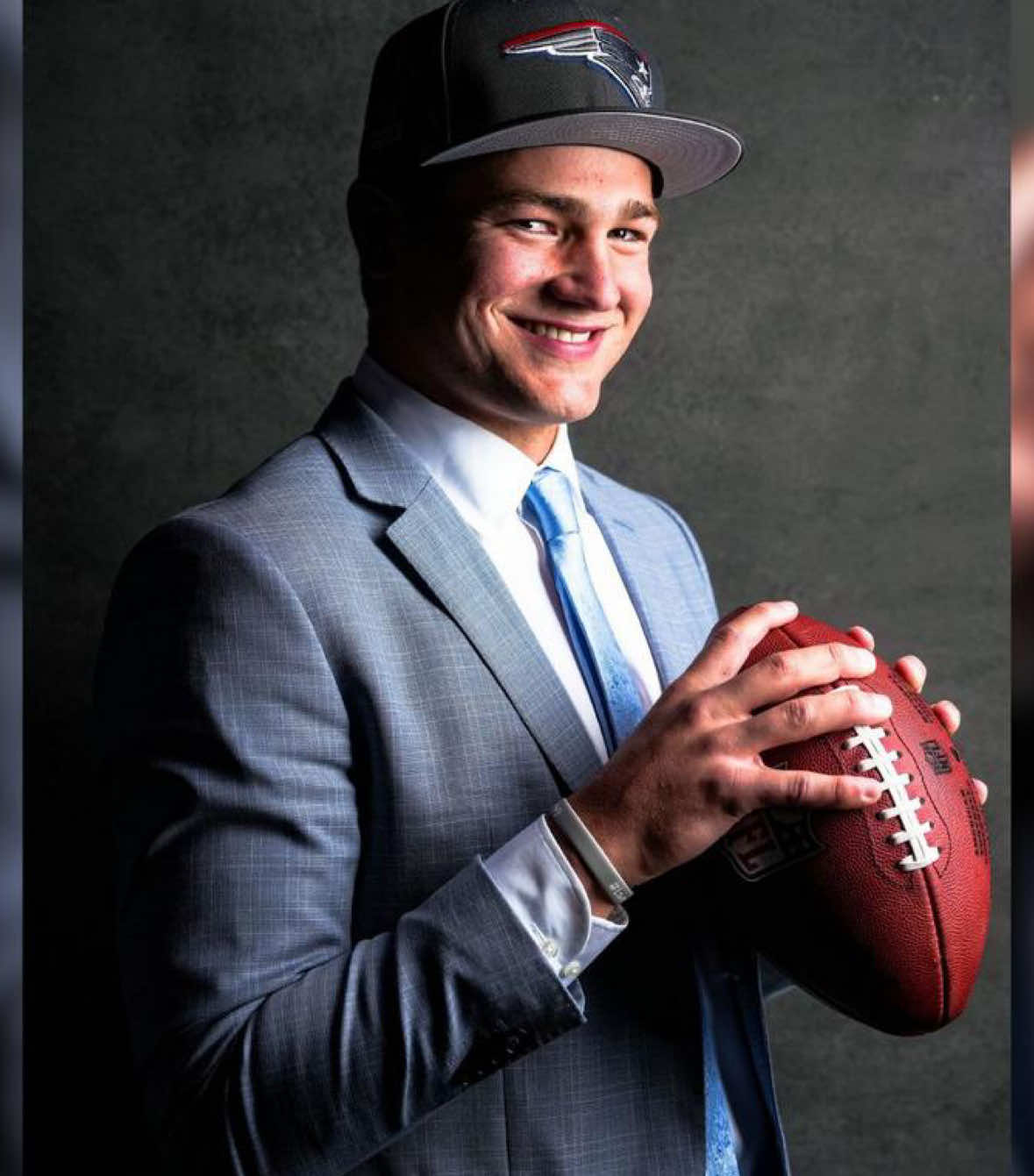 @sadiemckennaa Drake Maye costume 😭‼️|| #drakemaye #NFL #edit #fyp #halloween 