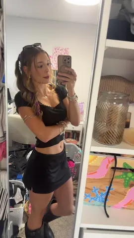 TATE MC RAE #tate #misspossessivetour 