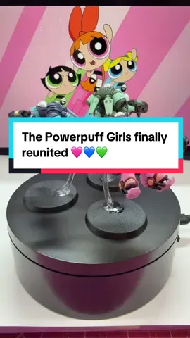 @Jordan Smith as promised! Blossom finally joins the party 🩷 #warhammer40k #warhammercommunity #warhammer40000 #warhammerpainting #warhammertiktok 