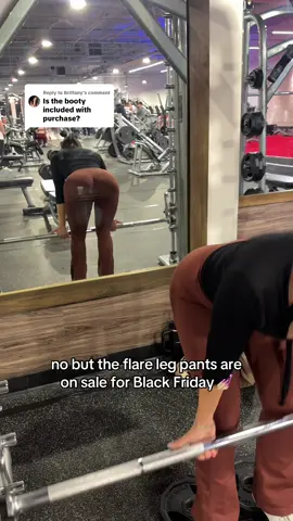 Replying to @Brittany get the cutest pair of flare leg pants now @YEOREO_activewear #gymootd #gymoutfit #gymclothes #workoutclothes #workoutootd 