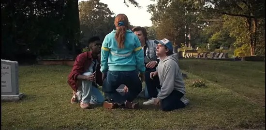 Stranger things Max levitando #strangerthings #netflix #god #music #scene 