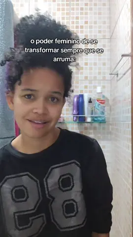 eu tenho um fascínio pelo gato de Cheshire.. #girls #beatrizrizzato #fypシ゚viral #trend #curlyhair 