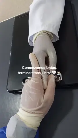 @Lanie  #enfermeria #practicasenfermeria  #amigas 