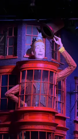 Macht die Tour in London, wenn ihr da seid! Ihr werdet es nicht bereuen… #fyp #harrypotter #wbtourlondon #warnerbros 