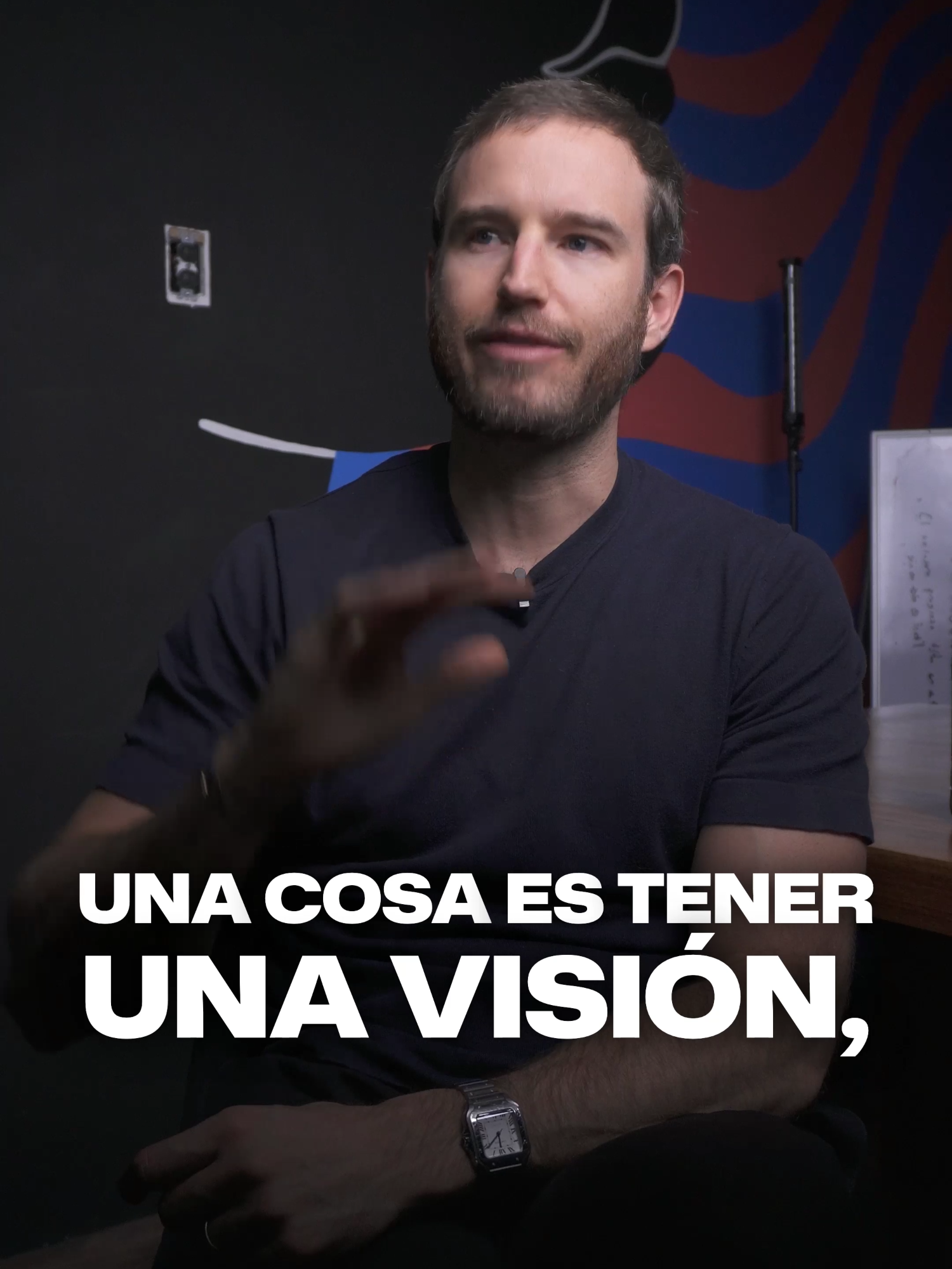 🌅 Vivir con el fin en mente significa tener claridad total de hacia dónde vas. Es actuar desde la visión, no desde la urgencia. Muy pocas personas lo hacen… porque la mayoría vive reaccionando, no construyendo. Cuando tienes el fin en mente, tus decisiones cambian: ya no eliges lo más fácil, eliges lo que te acerca a tu propósito. Y eso, aunque duela, es lo que te hace imparable. 💭🔥 #Mentalidad #AltaFrecuencia #CrecimientoPersonal #Vision #Objetivos #Proposito #Emprendedores #MarianoPorterStyle #Negocios #Mindset #Enfoque #JuegoLargo #PiensaEnGrande #DesarrolloPersonal #DisciplinayVision #HazloRealidad #MarketingHumano #Liderazgo #emprenderentiktok