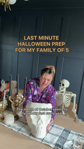 Only thing more spooky fast than October is last minute @Uber Halloween deliveries! #UberPartner #UberEatsHalloween