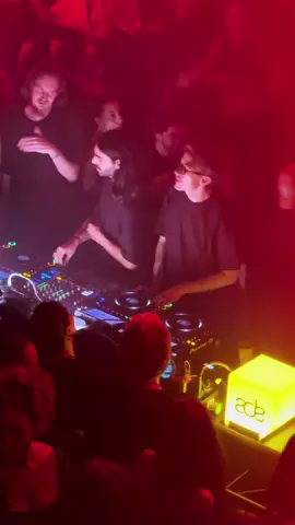 @CHAMOS in 🇳🇱 Amsterdam  ❤️☀️💚 was fantastisch ✔️👌 #kurdistan #kurd #amsterdam #netherlands #erbil 