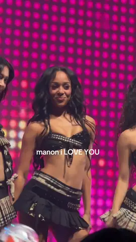 I SAW MY GIRL SINCE DAY 1 #katseyeinlondon #katseye #eyekon #kpopfypシ #london @KATSEYE 