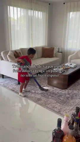 Los caballeros se hacen 🥹no nacen! #MomsofTikTok #mamasboy #mamalatinas #momtok 