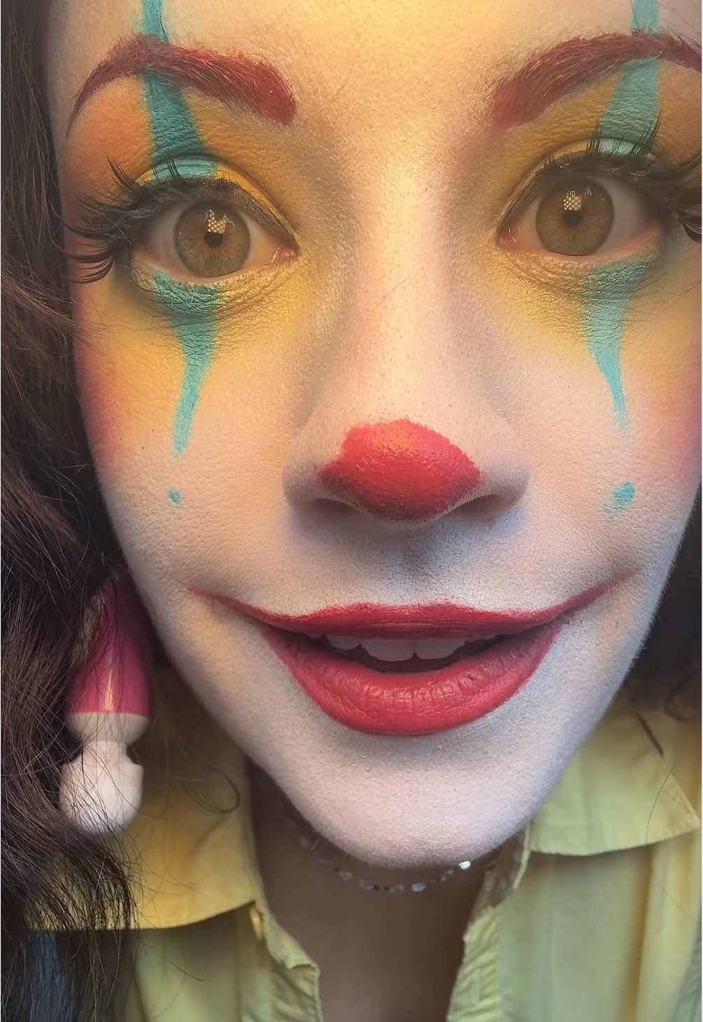 look me in the pupils 