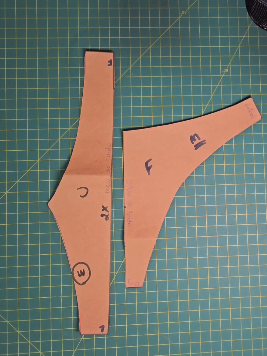 Calcinha fio duplo tamanho M fácil. Salve pra tentar depois!#DIY #costurar #foryou #viralvideotiktok #fyp 