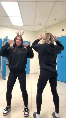 #fyp #blackleggings #leggingsdance #leggings #lululemonleggings 