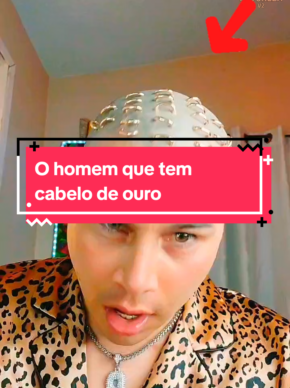 O homem que tem cabelo de ouro #famosos #rapper #curiosidades #brazil🇧🇷 