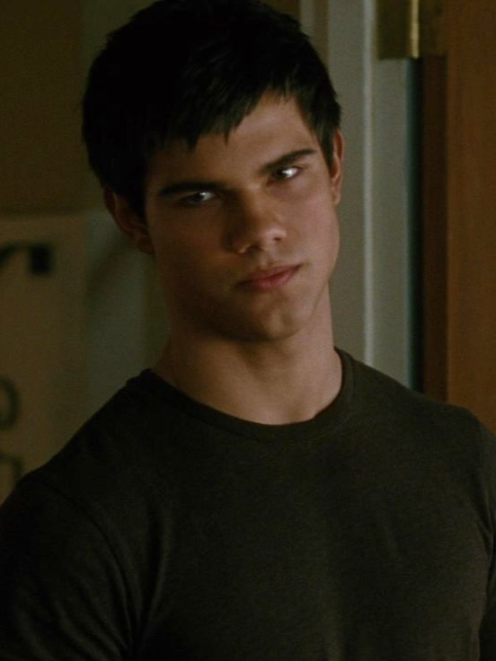 Jacob Black 💀 . . . 🔥 #twilight #twilightedit #jacob #jacobblack #bellaswan #edwardcullen #edit