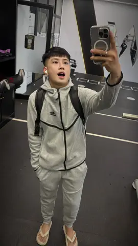 Sẵn bộ đẹp trong giỏ hàng 3xx nha ae 👆🛍️#phoboyluxury#trendingtiktok 