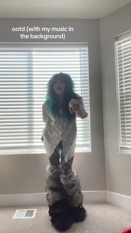 I LOVE LEG WARMERS #fyp #fypシ #outfit #music #newmusic 