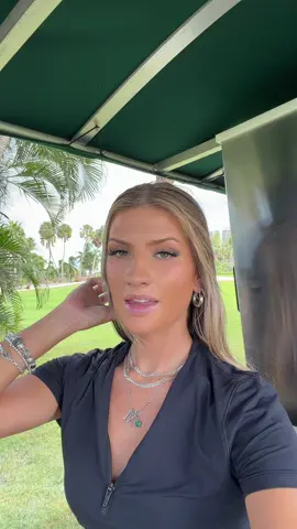 Needs to get busier so I have less time to make coffees  #bevcart #cartgirl #golf 