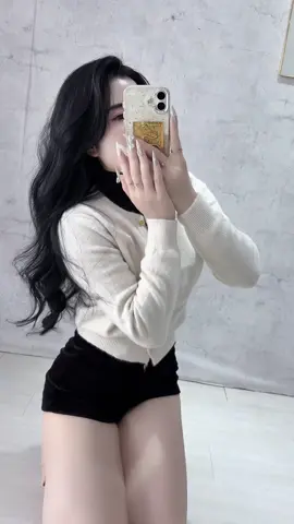 Áo tui ghim góc trái nà#myoutfit #xuhuong #xuhuong #fyp 