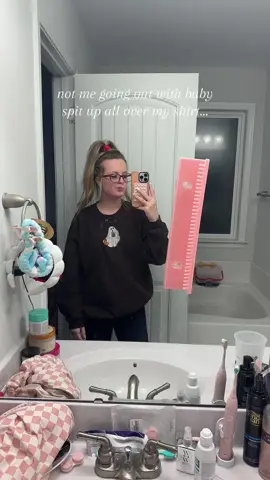 completely forgot it 😅 mom life🤪✌🏼 #motherhood #relatablemomcontent #newbornlife 