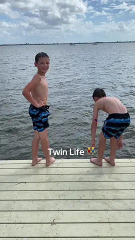 That look back and smile! 🥺 #twins #twinsies #doubletrouble #brother #memoriesbringback 