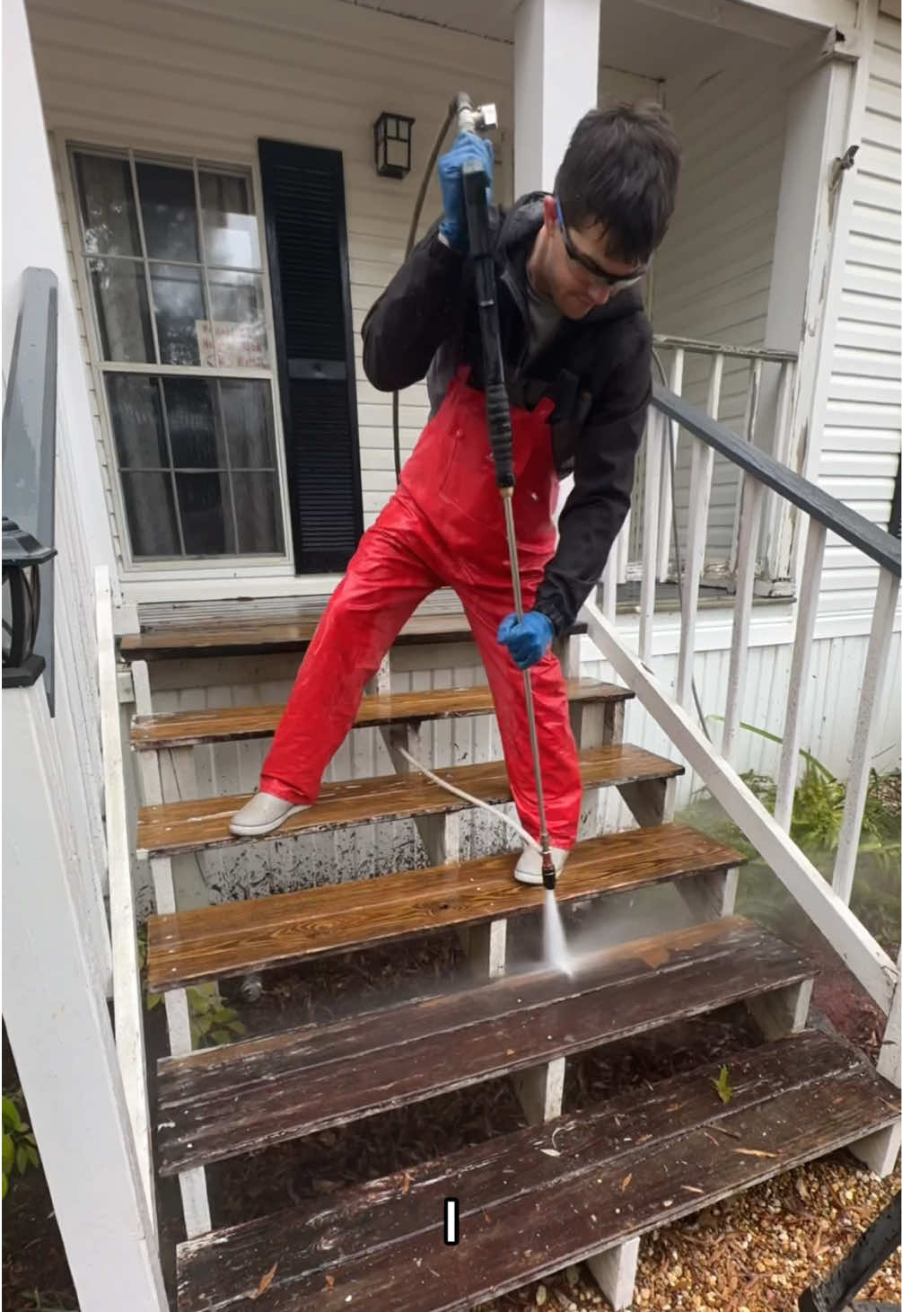 This Customer Said I Damaged Their Steps #pressurewashing #pressurewashingbusiness #pressurewashingforbeginners #pressurewasher #howtopressurewash 