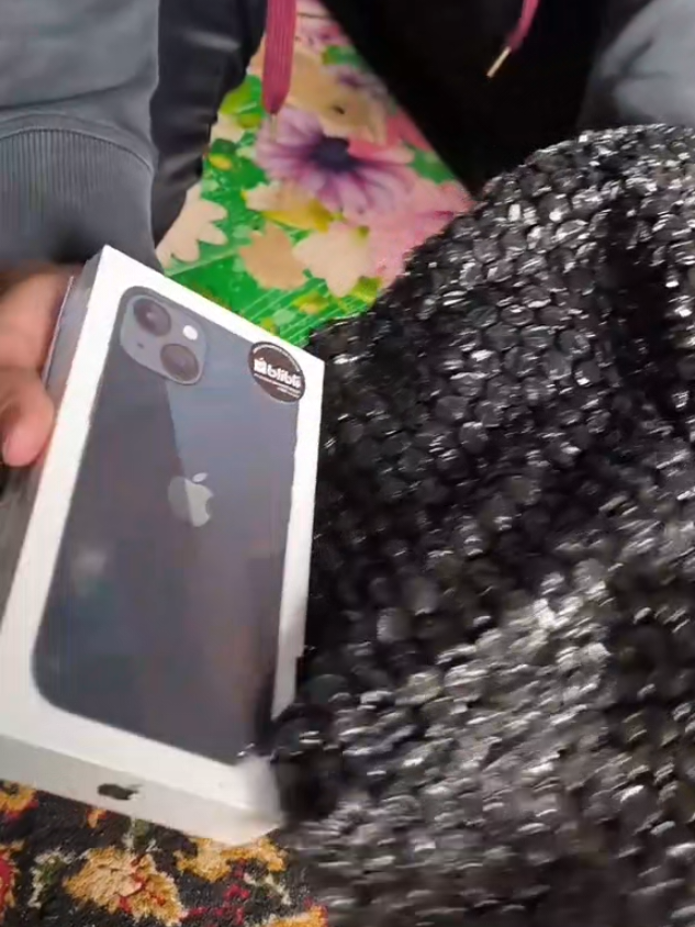 Semoga giliran kamu🙏#iphone #iphone15 #lewatberandafyp #foryou #foryoupage 