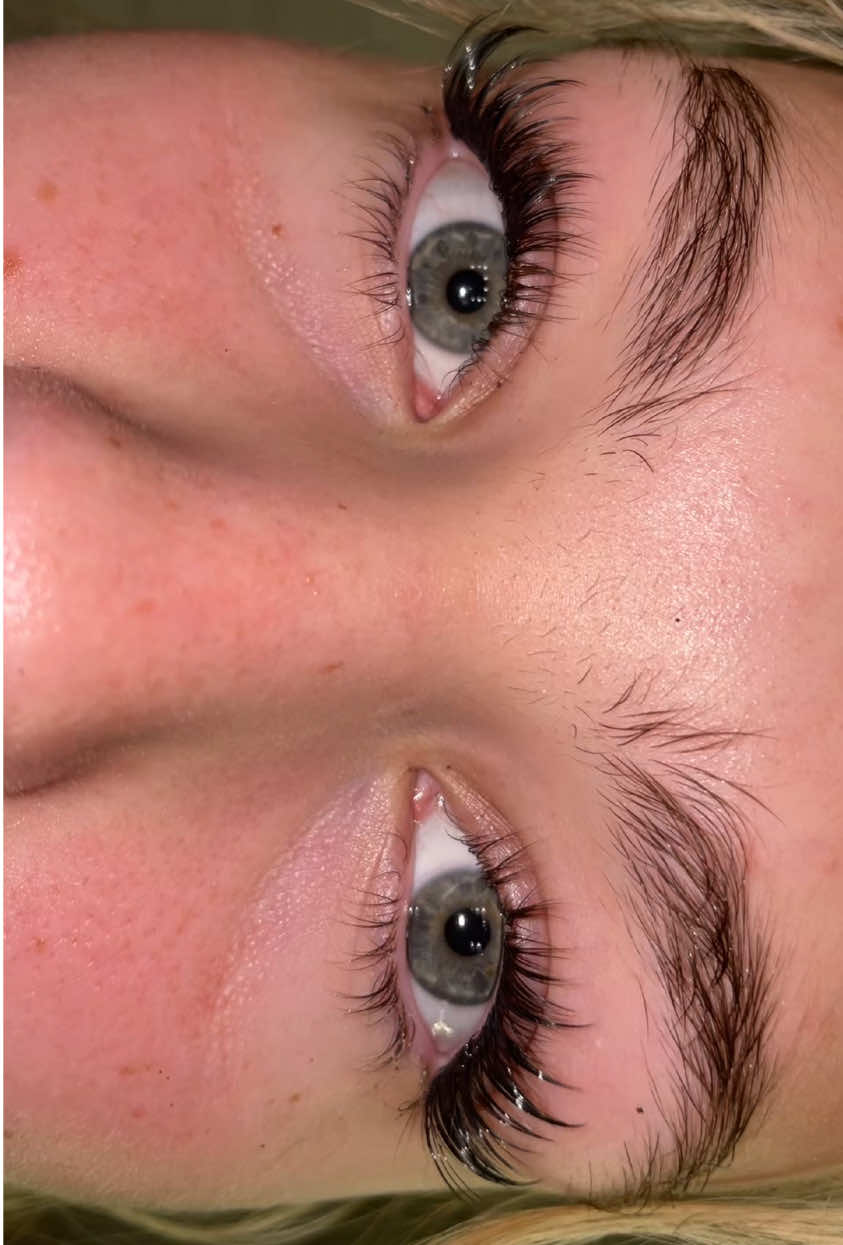 The most beautiful lashes wow @VEYESBEAUTY #lashtutorial #veyesbeauty #lashes #beautiful 