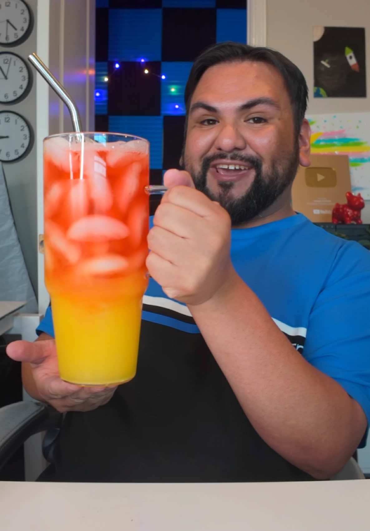 Water of the day! 💦 🍊 🍍 🥥 💔 