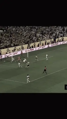 برا برا البطولة ذي اكبر من ناديك😂😂💛🖤#الاتحاد #foryou #اكسبلور #ترندات_تيك_توك #بنزيما 