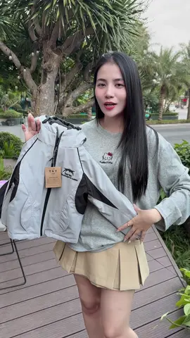 Áo khoác chần bông dày dặn 