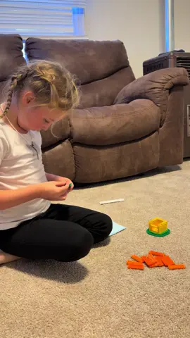 @Gretchen Wilson she’s your biggest fan 😂🫶🏻 #fyp 