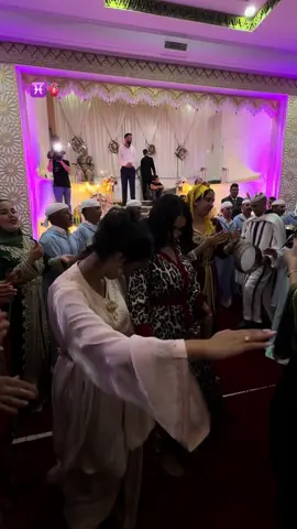 #شلحة_امازيغية_وافتخر❤️♓♓❤ #امزيغية_و_أفتخر #شيخات💃🏻الأطلس #❤️💃❤️💃❤️💃❤️ @𝒟🐍 