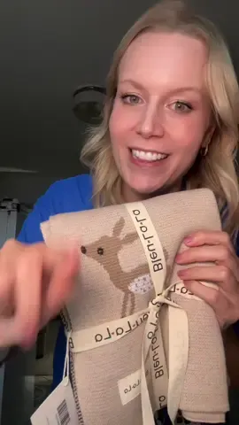 The Bleu La La 100% cotton knit blanket is breathable, gentle on sensitive skin, and beyond adorable for everyday use. #MomMustHaves #BabyBlanketLove #CottonKnitBlanket #NewbornCare #BleuLaLa