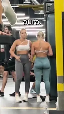 reaction people to calisthenics  #calisthenicsworkout #streetworkout #gym #reactions #handstand