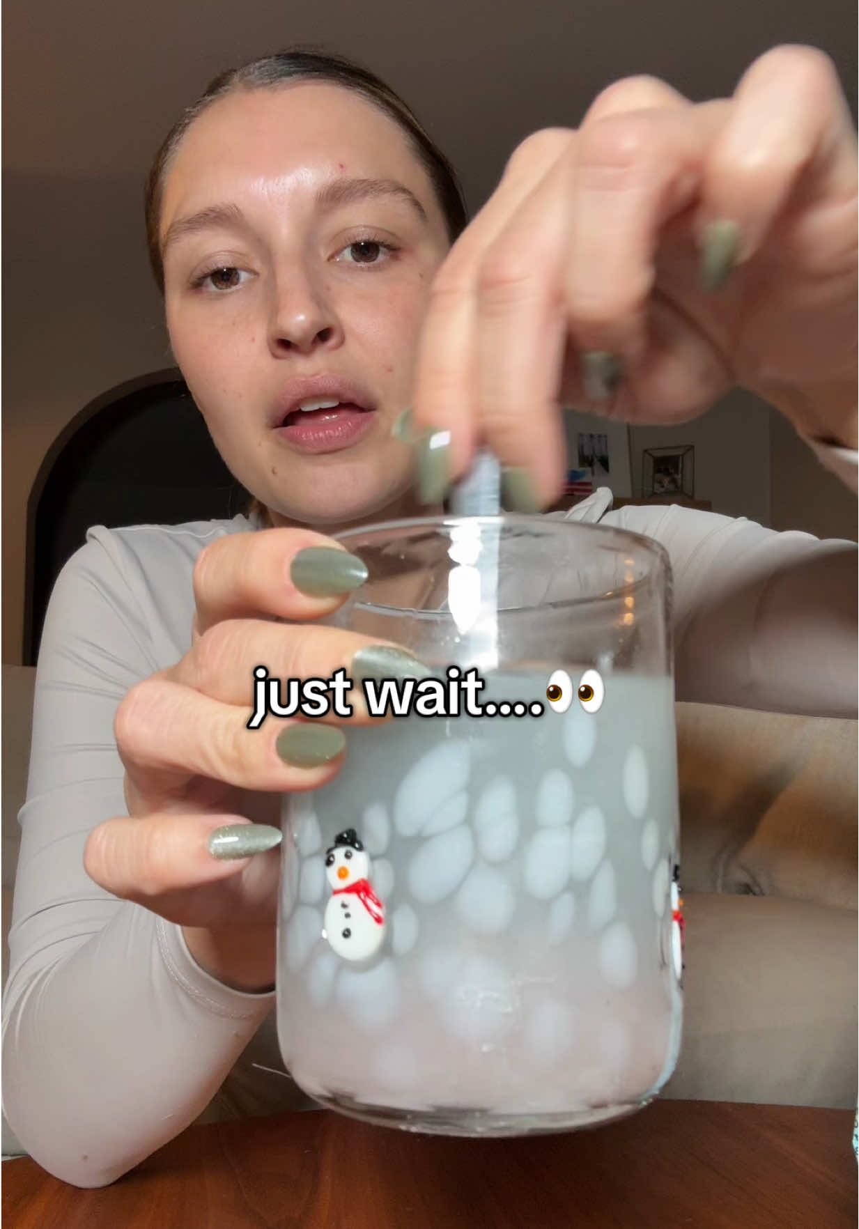 My sleep is better, my sugar cravings are gone, and my puffiness has gone down so much! @wholier #nightminerals #highcortisol #inflammation #sleepygirlmocktail 