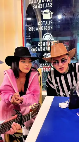 @Vaalentin Vargas q talento señor  🥰 #fypシ゚ #paratii #cantante #Cumbia 