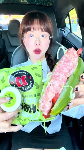 Trying Jimmy John’s Picklewich! 🥒 🥪  #jimmyjohns #picklewich #fastfood #FastFoodReview #foodreview 