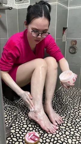 Tẩy tế bào chết dưỡng sáng Purité nhẹ dịu sạch sâu thơm lắm luôn #fypシ゚ #xuhuongtiktok #viralvideo🔥 #fyp 