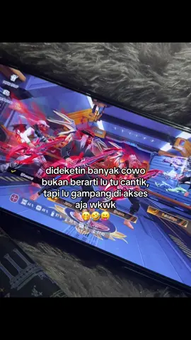 with @aksanocure @Fwzx @sannx #xybca #fyp #ff #elitecees #katakata 