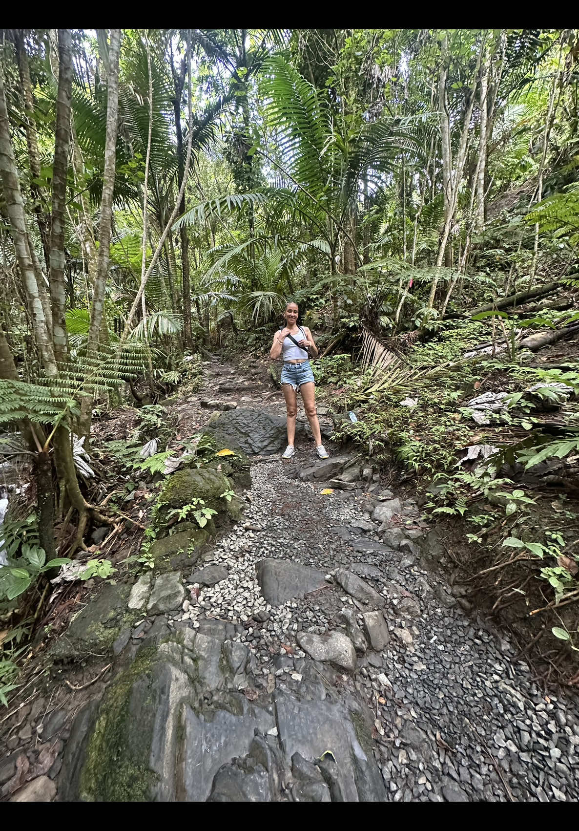 There’s something magical about Puerto Rico in the rain the way the forest breathes, the way my soul feels at home. #puertorico #puertorico🇵🇷 #yunque #rain #forest 