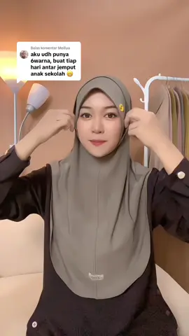 Membalas @Meiliya hijab instan kaya gini emang paling sat set dan nyaman bgt buat di pake kemana mana😍