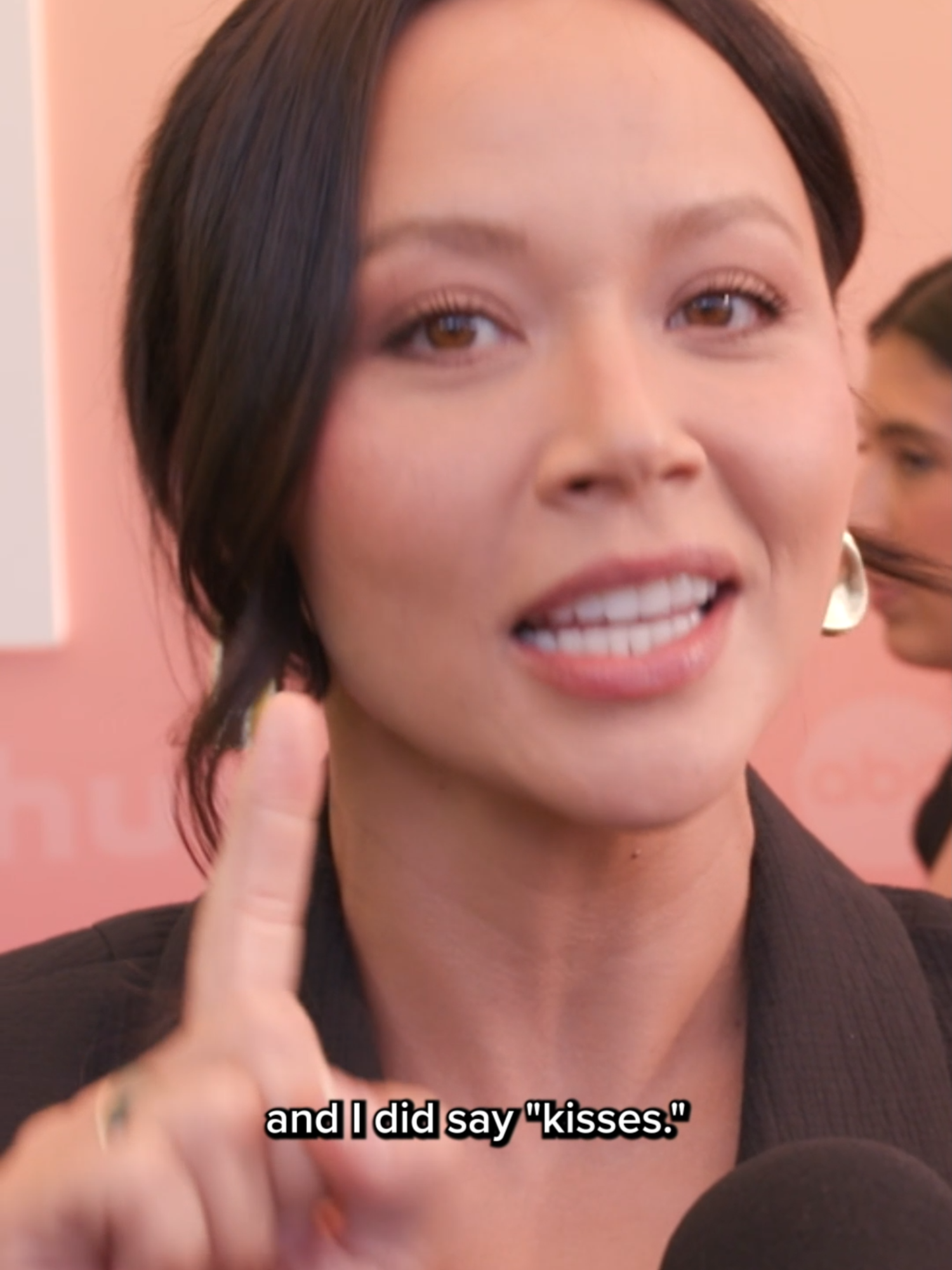 “The Rookie” star Melissa O’Neil describes a moment in season 8 as feeling even more epic than “Superman!” See her and Eric Winter when the series returns January 6 on ABC. #Chenford #TheRookie