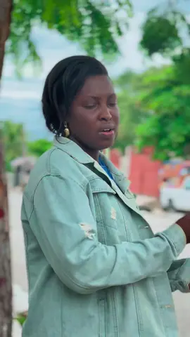 Ahh😂😂#fyppppppppppppppppppppppp #fypシ゚viral #funnyvideos #haïtientiktok🇭🇹 #😂😂😂😂😂 