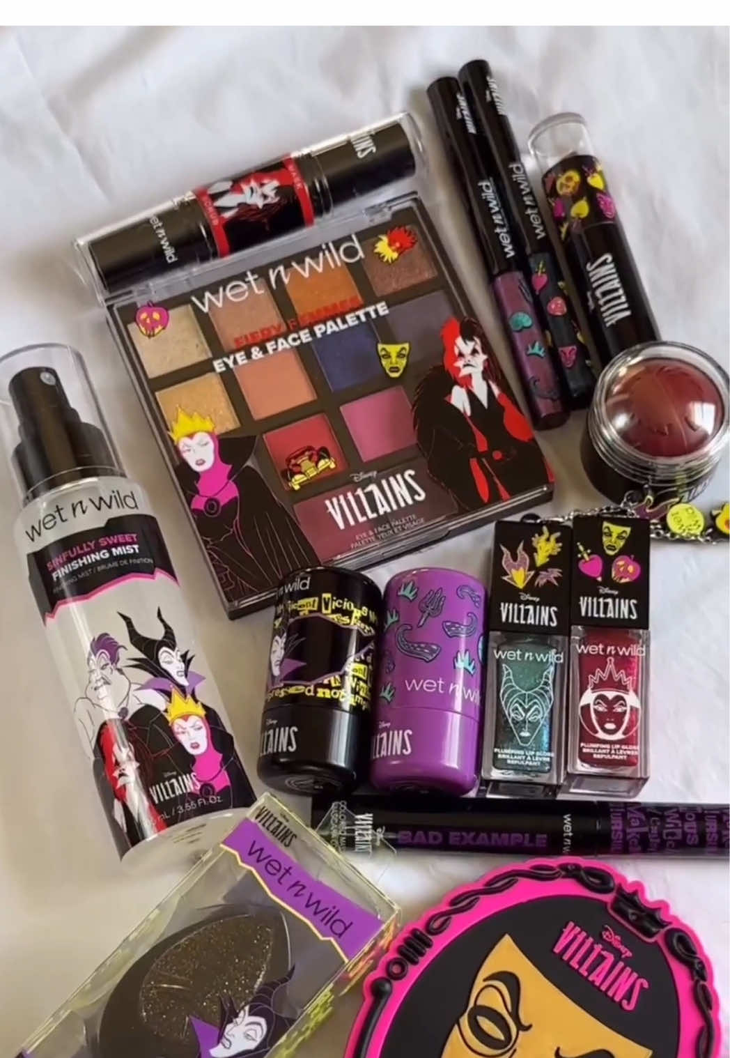 Take a peek into our storybook Disney Villains PR Box with  @lala.lovebeauty8 📖 ⁠ This assortment include 14 charming eye, face, lip and accessory products designed to create a truly iconic and striking look 😏⁠ ⁠ Available NOW at wetnwildbeauty.com Coming soon to @ultabeauty (online only) & @amazon⁠