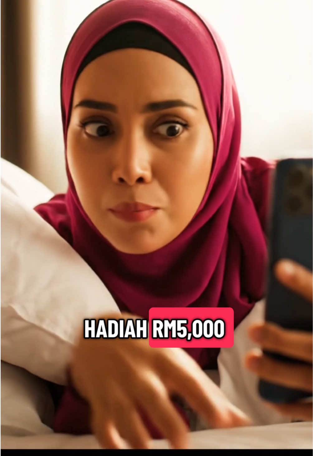 Pagi-pagi dah terkejut tengok mesej dari Nadeen Beauty. Terus melompat dari katil! 😳 #nadeenbeauty #nadeenagelesscream #agelessfoamcleanser #fypppppp 